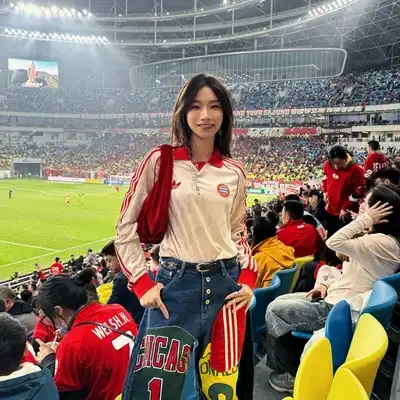 毛华晨